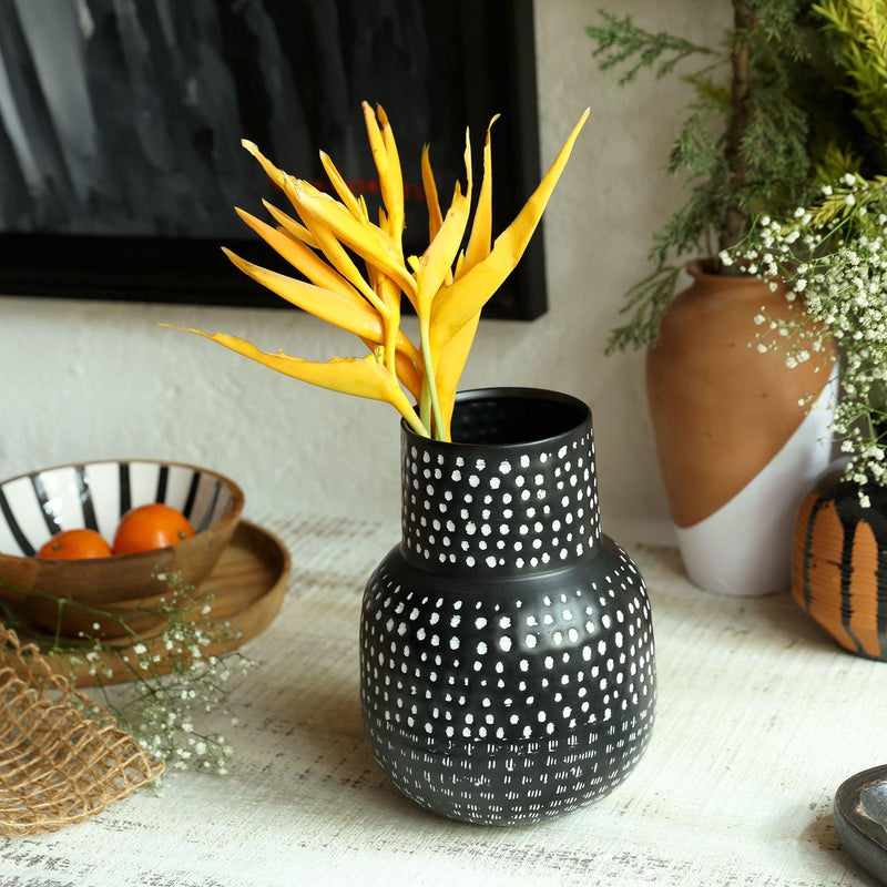 Drizzle Elegance Vase