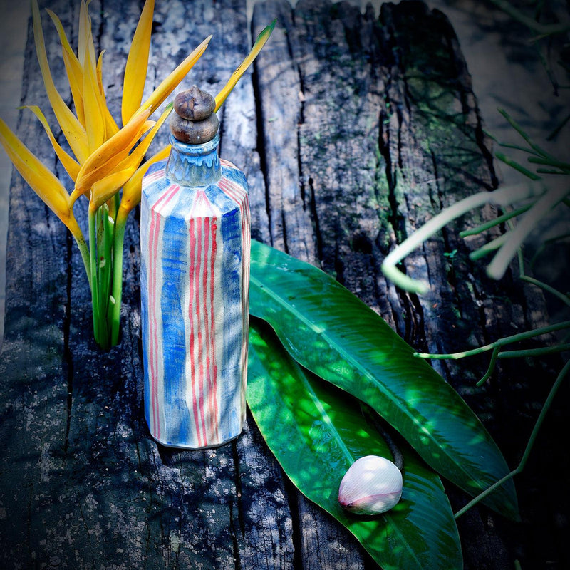Horizon Oasis Art Bottle